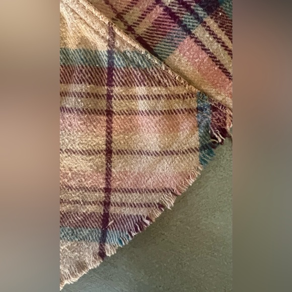 We The Free Kalli Plaid Swing Flannel - Picture 7 of 9